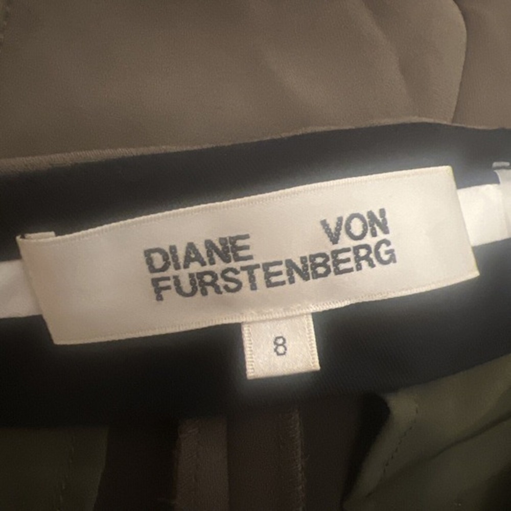 DIANE VON FURSTENBERG Olive Green Pleated-Front Straight Leg‎ Crepe Pant Size 8 - Picture 5 of 7